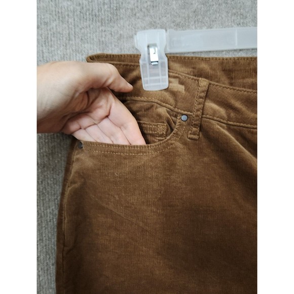 Croft Barrow Corduroy Pants Womens 18 Brown Straight Mid Rise Stretch NEW - Picture 2 of 8